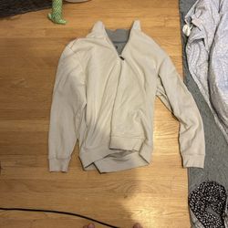 Van Heusen Men’s Large Quarter up 