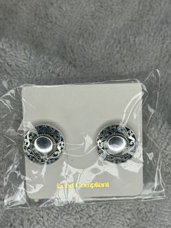 Vintage Metal Earrings