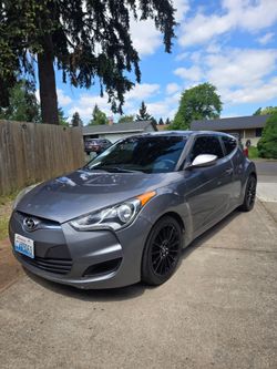 2012 Hyundai veloster