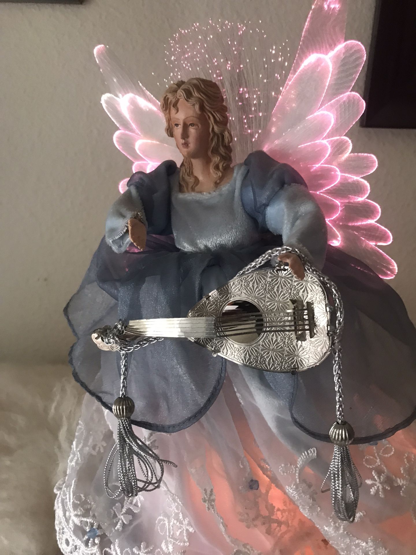 Vintage House Of Lloyd Christmas Around The World Musical Angel Serenade TreeTopper is