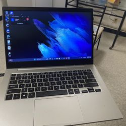 Samsung Laptop