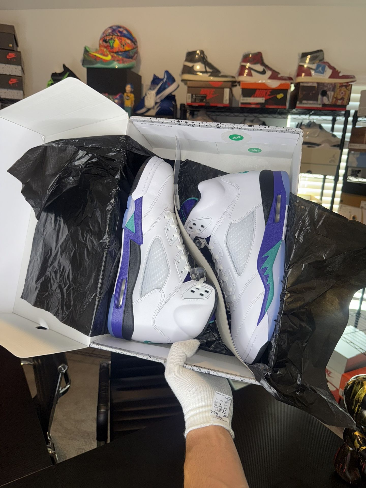 🔥 Air Jordan 5 “Grape” (2025) 🔥 Size 12 Men - $260