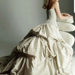 Maggie Sottero Wedding Dress