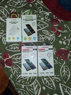 Cellphone accessories.
