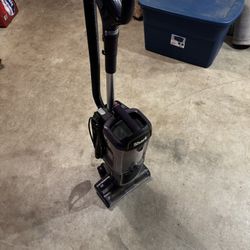 SHARK NV150 12 VACUUM