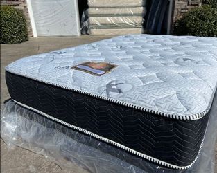 Queen Orthopedic Supreme Ultra Plush Mattress!