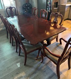Dining Set