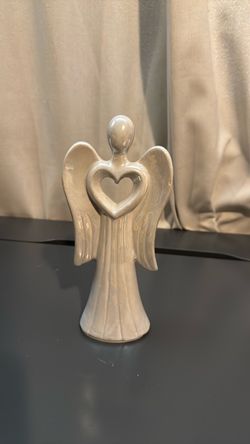 Angel figure