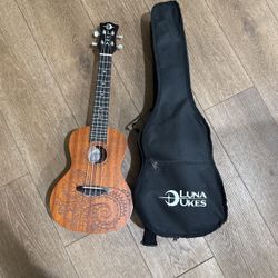 Luna Ukulele 