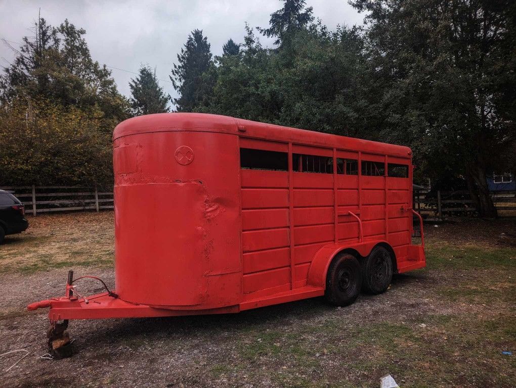1992 Diamond 3 Horse Trailer