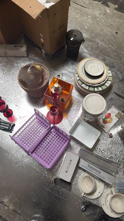 Mixed Household Items Lot