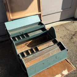 Fold Out Toolbox