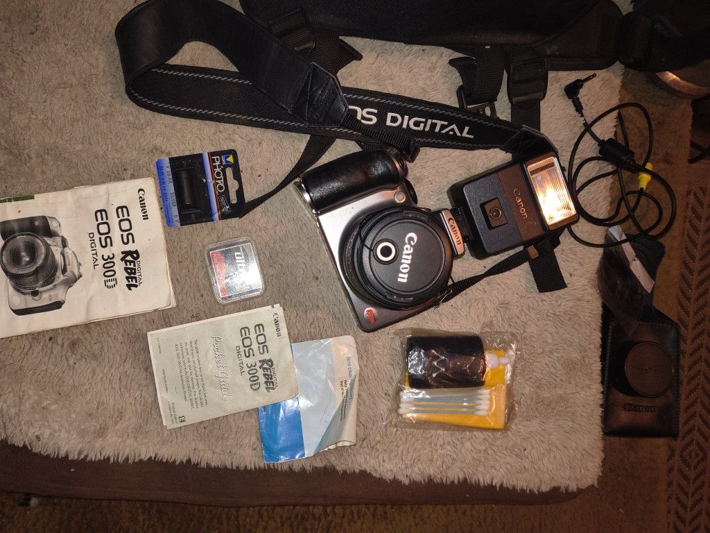 Canon Rebel 300D Digital Camera Starter Set