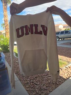 UNLV hoodie size m