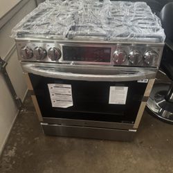 LG Stove