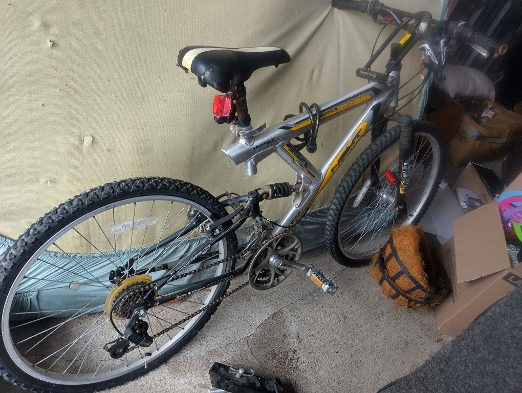 Shimano 15 Speed Bike