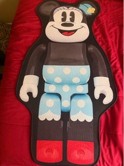 Bear brick Minnie Mouse rug/poster