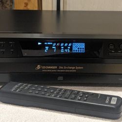 Sony 5 Disc CD Player Changer with Remote Control 