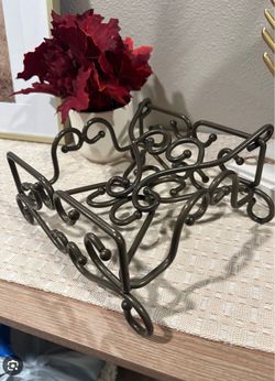 PRINCESS HOUSE MERIDIAN NAPKIN HOLDER size sl8.75”x7”x4”