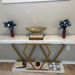 Marble And Gold Entryway Table