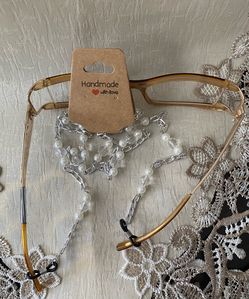 Handmade Pearl and Crystal Eyeglass Chain