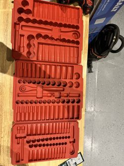 Milwaukee SAE/Metric Ratchet and Socket Mechanics Tool Trays