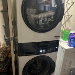 Brand New Stackable Washer And Dryer 