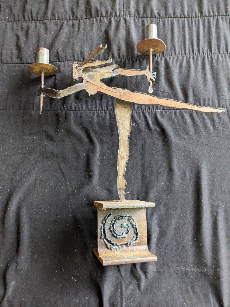 Metal Art Candlestick Holder
