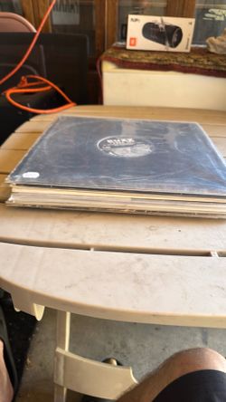12 DJ records  Electronic house