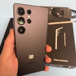 Samsung Galaxy S25 Ultra 256gb Open Box Never Used Unlocked / Liberado Para Cualquier Companias 