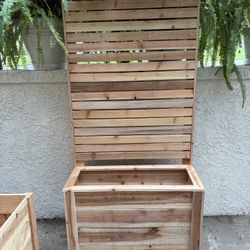 Narrow 3ft Cedar Planter Box with Privacy Screen β Outdoor Garden / Patio Divider | Custom Made