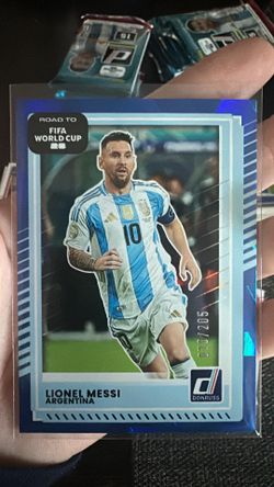 Panini 2025-26 Donruss Road to FIFA World Cup Lionel Messi Blue Cubic /205 #154