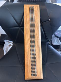 Hotchkiss MFG Model Railroad Train Display Base Wood Track Grants Pass Oregon