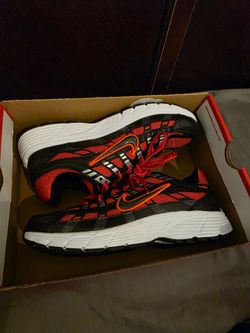 Nike size 6 youth