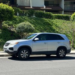 2011 KIA Sorento clean title