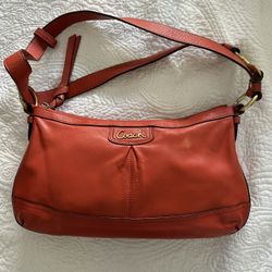 Coach Leather Shoulder Bag 