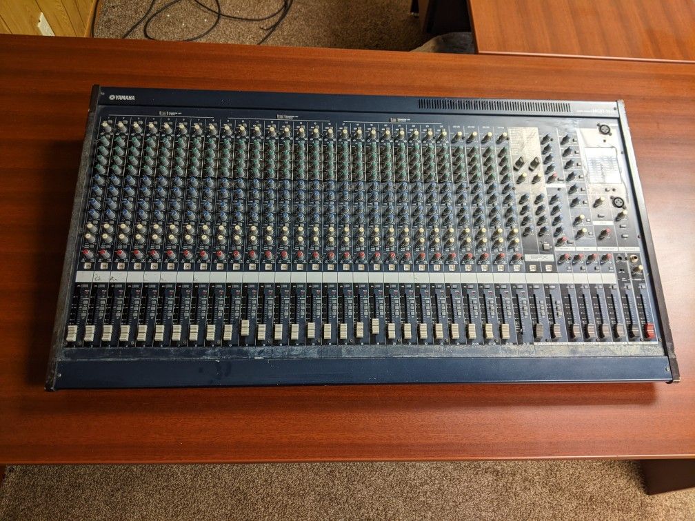 Yamaha MG32 Mixing Console $150 (OBO)