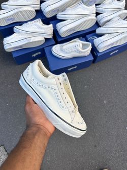 Pearlized Vans Marshmallow