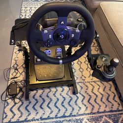 Logitech G920 Steering Wheel, Gear Shifter, Stand Bundle