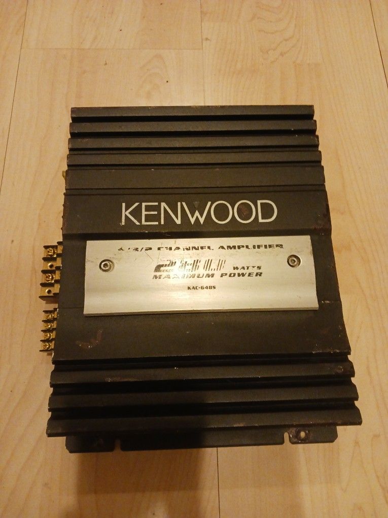 KENWOOD  KAC - 6485   4 /3/2 Channel