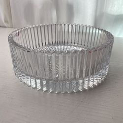 Vintage Mikasa Diamond Fire Crystal Cut Hostess Serving Bowl 8.25” x 3” Inches  (Rare Glass!) Retail $50+