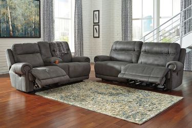 Premium luxurious reclining couch and Loveseat!
