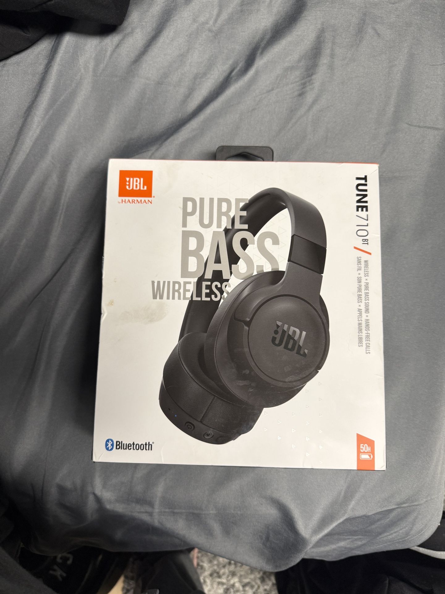 JBL TUNE 710 Pure Bass Wireless Headphones