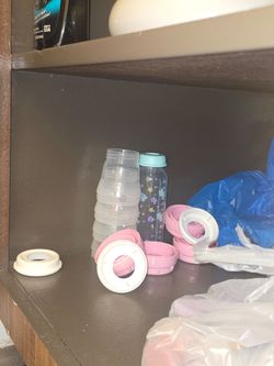 Pink baby bottles 6 oz