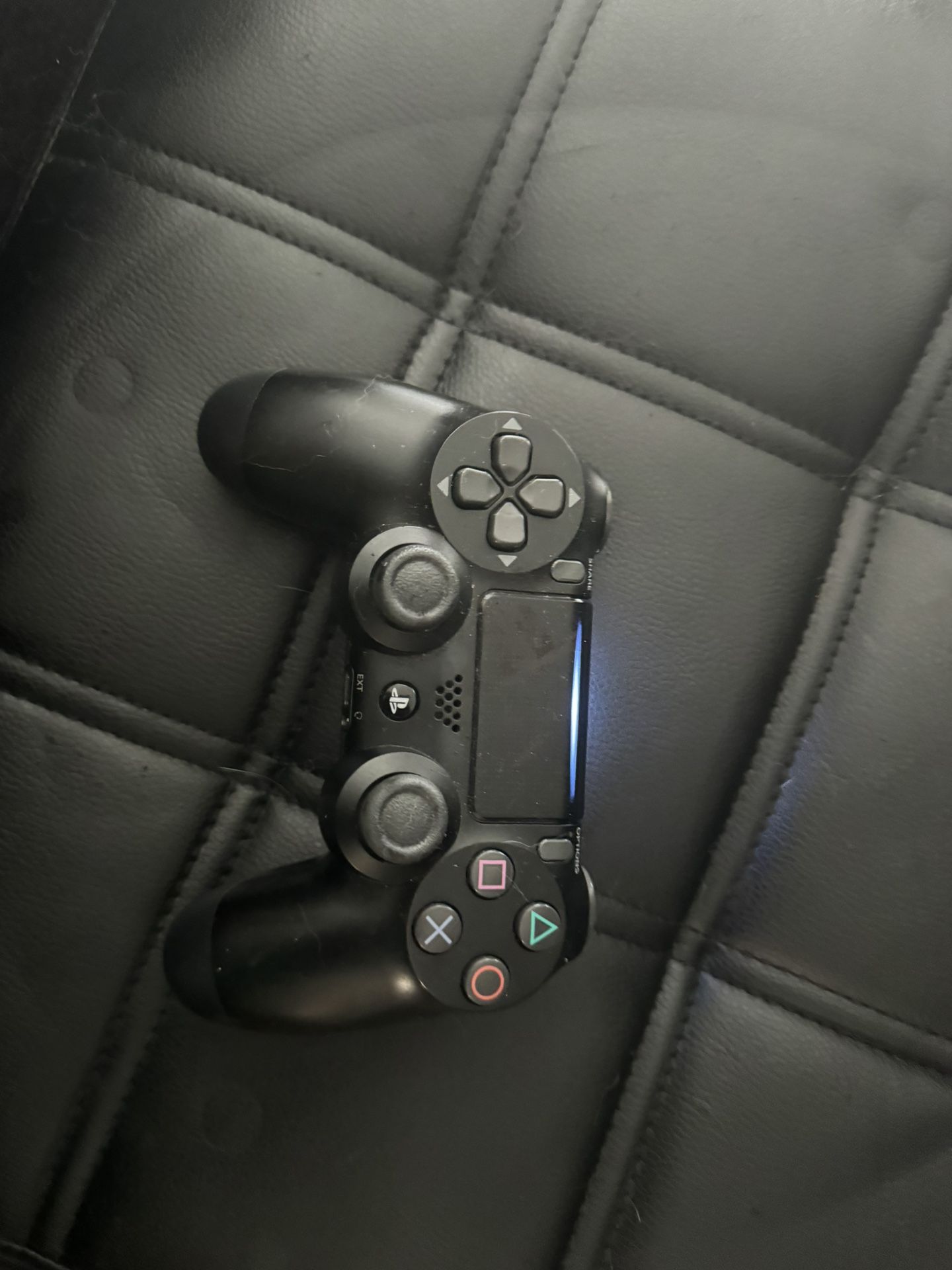 PS4 Controller 