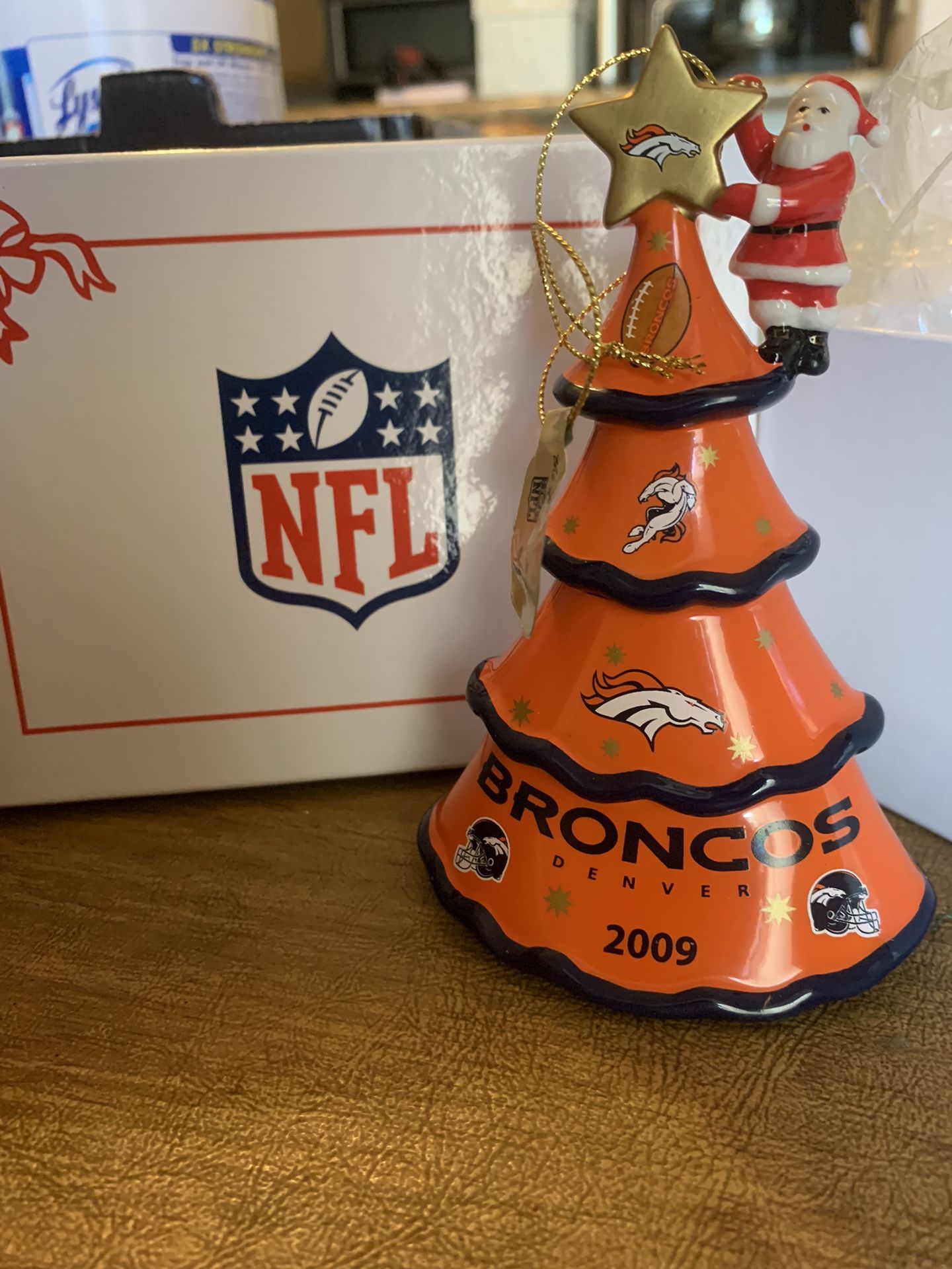 Danbury Mint Denver Broncos Ornament 2009