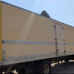 26ft Box Truck 