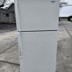 Whirlpool refrigerator 