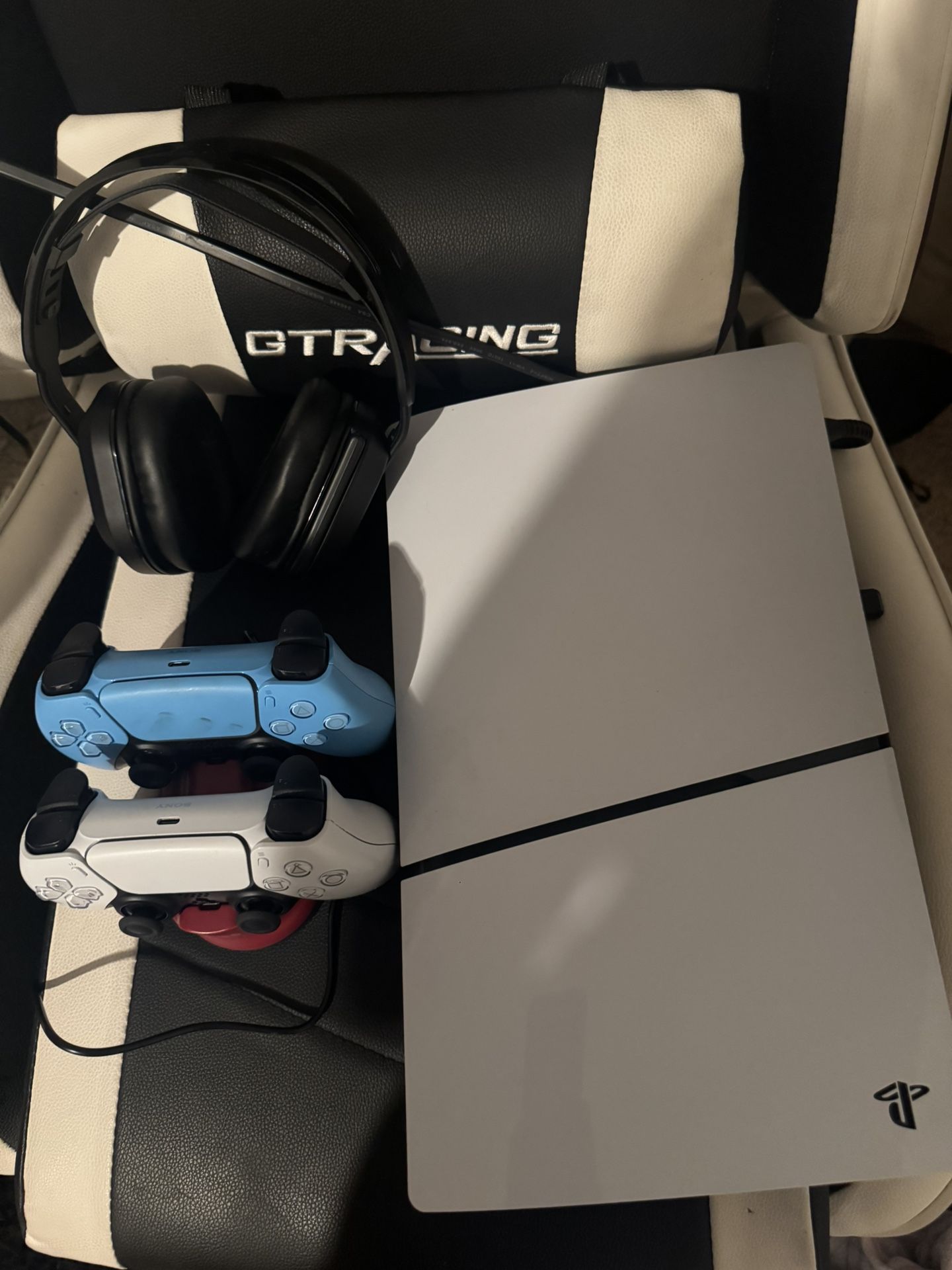 PS5 BUNDLE
