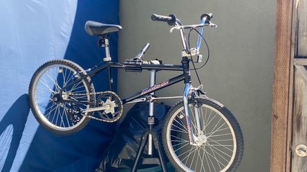 BMX Robison  Rebel Gt  Tires 20”